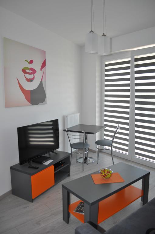 Pop Art Apartments วอร์ซอ ภายนอก รูปภาพ